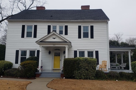 Importance of Pressure Washing Your Home & Driveway Thumbnail