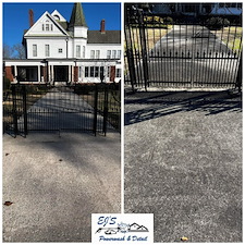Pressure Washing Concrete Sidewalks Fencing Simpsonville, SC 0